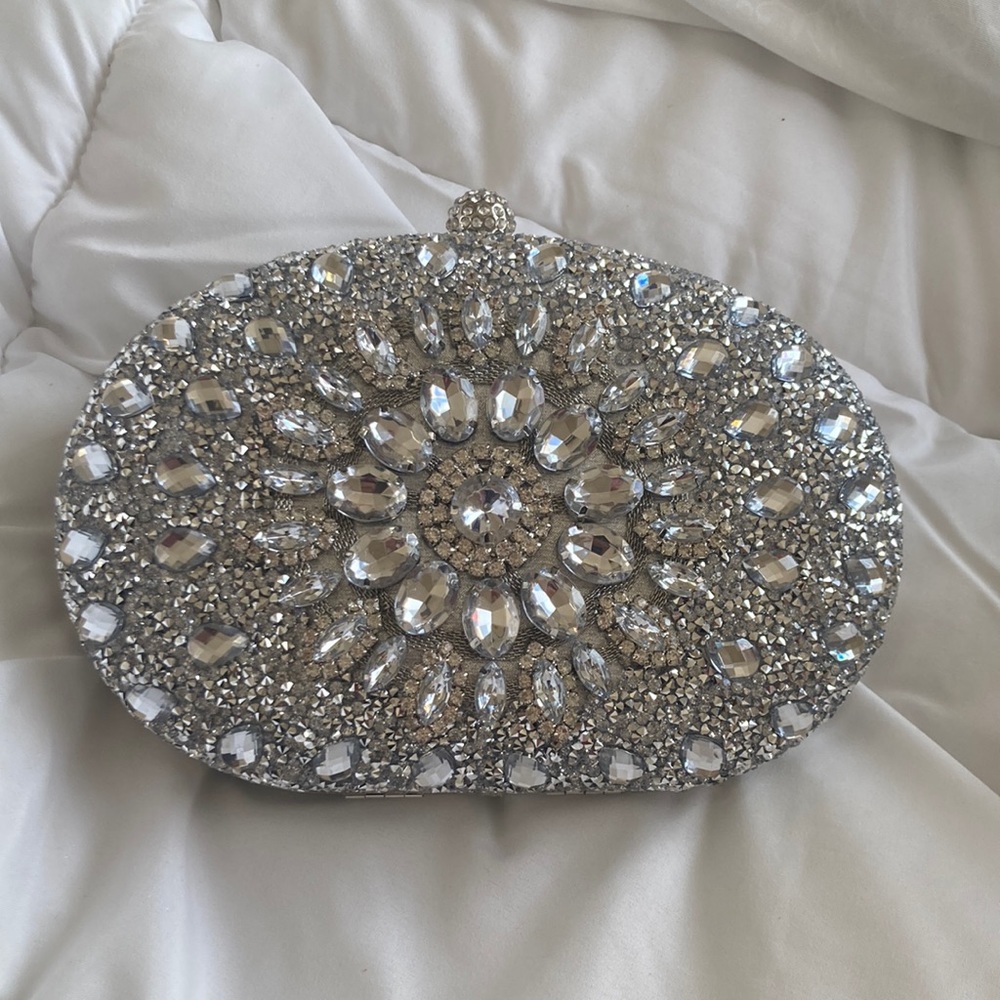 Silver Rhinestone Clutch Purse